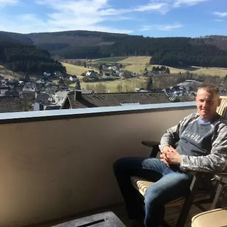 Vallei-zicht Studio Geschikt Voor Voor 2 Tot 3 Volwassenen Of 2 Volw Plus 2 Kinderen * Winterberg